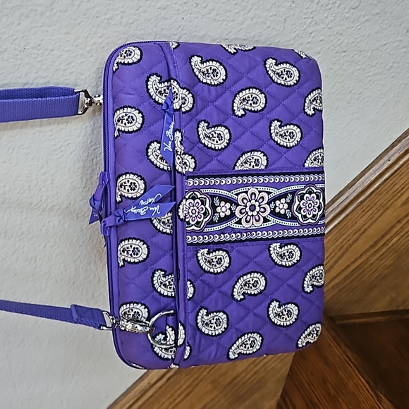 Vera Bradley iPad/tablet/laptop case - Picture 1 of 7